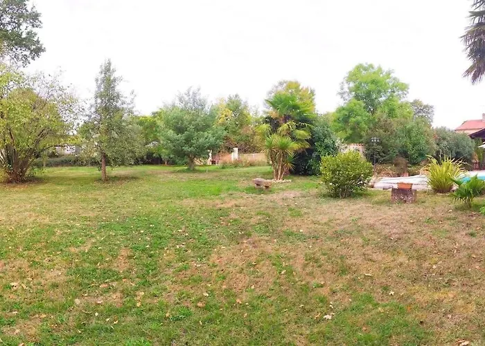 Au Chemin De Mazous Laguian-Mazous