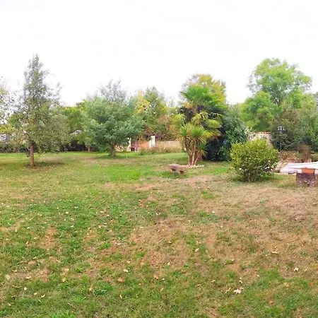 Au Chemin De Mazous Laguian-Mazous