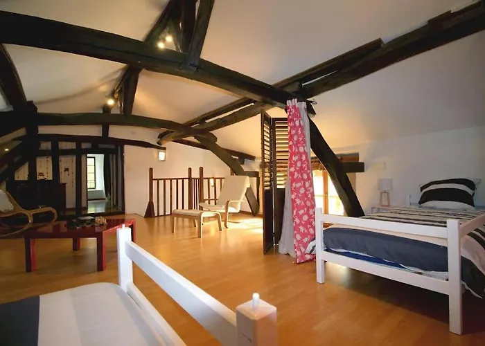 Au Chemin De Mazous *